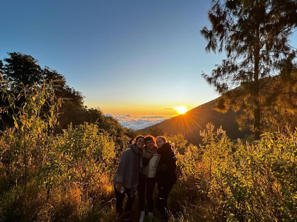 Tetebatu Mountain View Homestay Экстерьер фото